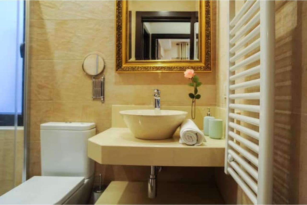 Premium Apartment La Latina 2. Salamanca Dış mekan fotoğraf